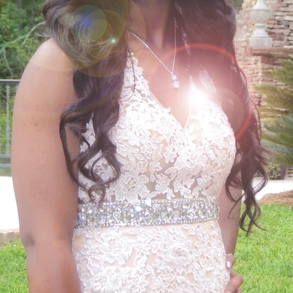 Ivory Evening Gown - Picture 3 of 9